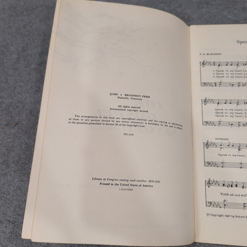 The‎ Gospel Singer Low Voice Music Book Compiled Arranged William J Reynolds - Picture 3 of 3